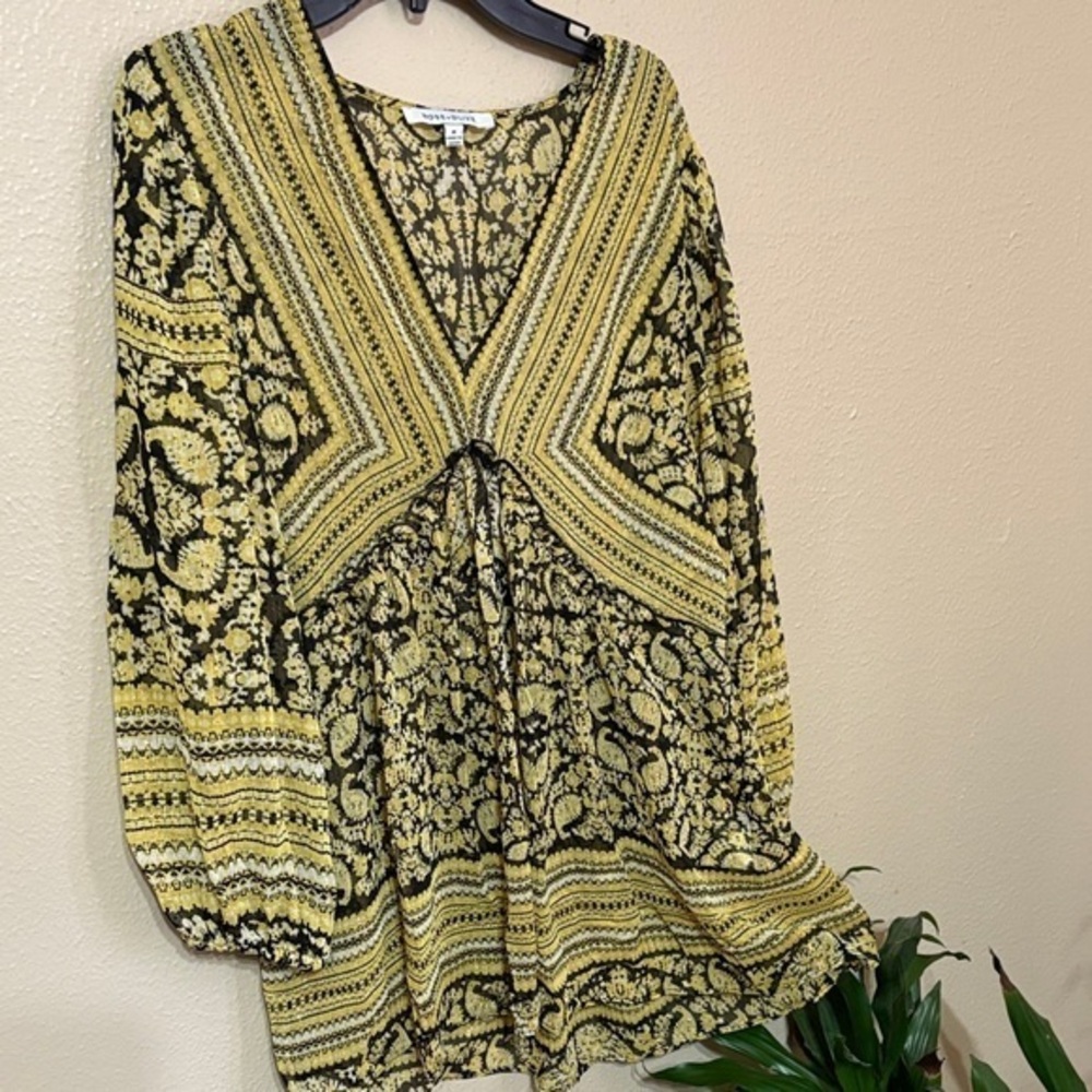 Rose & Olive Yellow and Black Floral Blouse